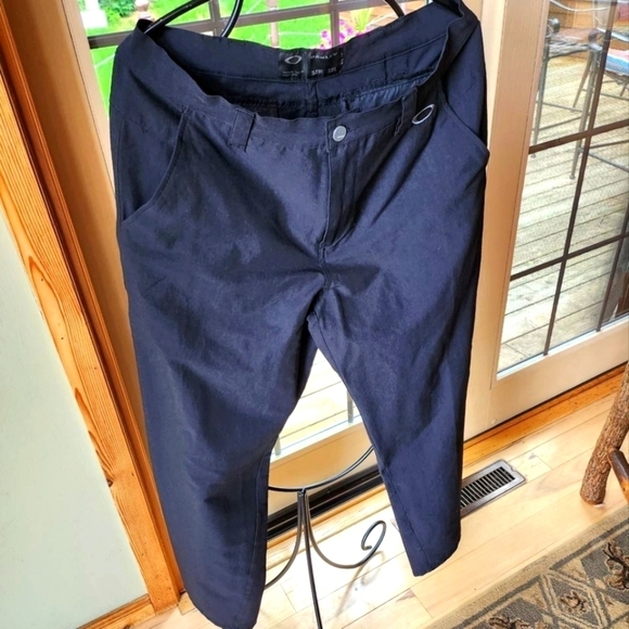 Oakley Black sz. 34 x 32 Pants - Picture 1 of 13